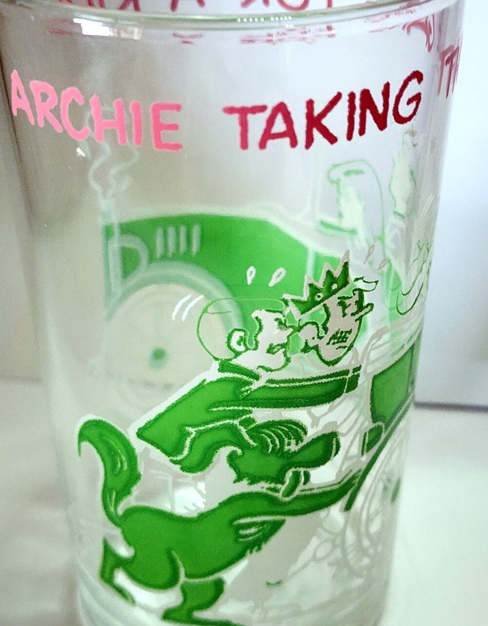 1971 Welch’s Archie Comics Jelly Jar Glass Archie & Gang Clear & Green VTG